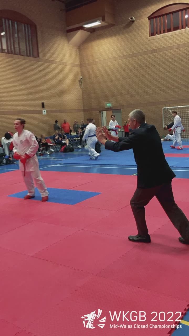 WKGB MWCC22 - Kumite L.mp4